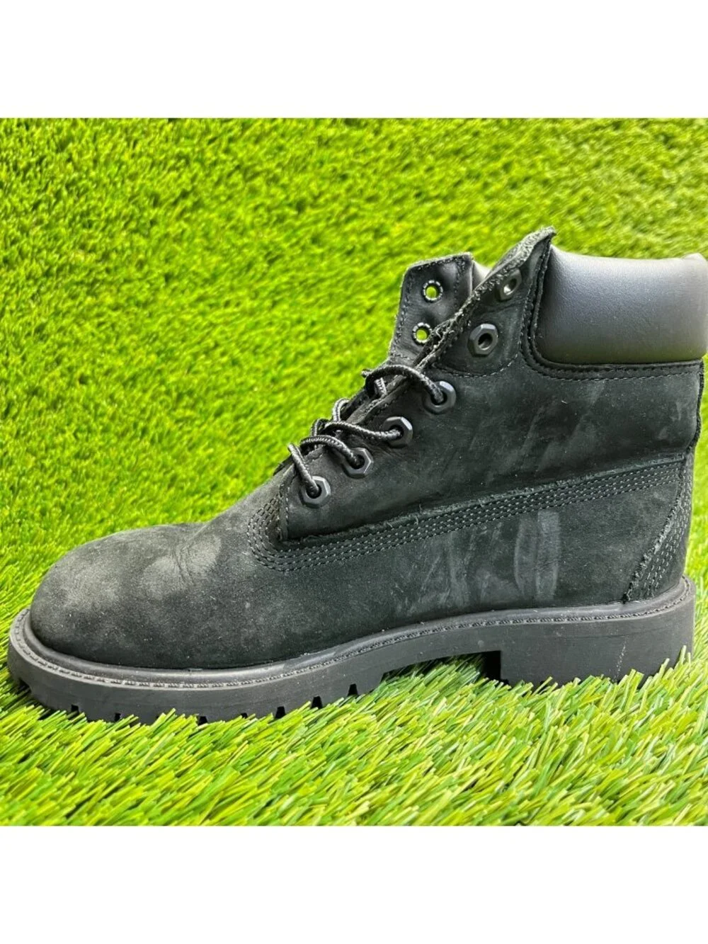 Timberland Premium 6-Inch Boys Size 3Y Black Outdoor Leather Waterproof Boots